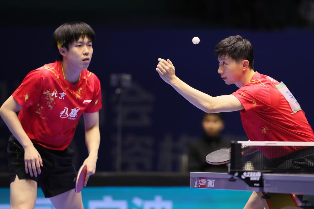 海登海姆2-1逆转弗赖堡，席默尔、迈因卡破门